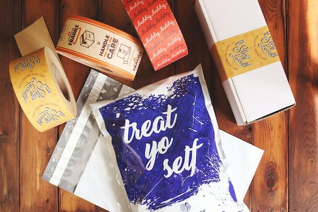 Custom sustainable packaging