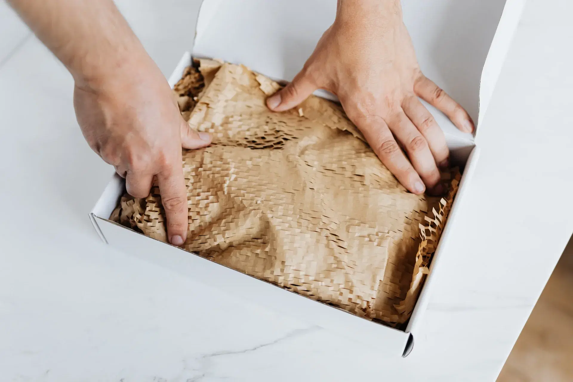 Sustainable E-commerce Packaging: Trends & Challenges